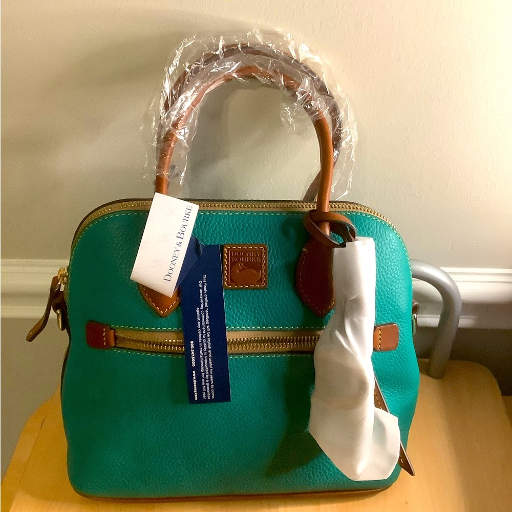 DOONEY & Bourke Purse ( new and real)